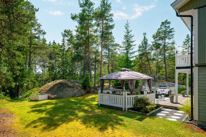 7 rum Villa på Österängsvägen 21 Gudö Haninge kommun - bild 31