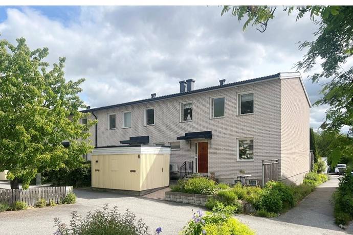 6 rum radhus på Krikonstigen 35 Tibble, Upplands-Bro kommun - bild 1