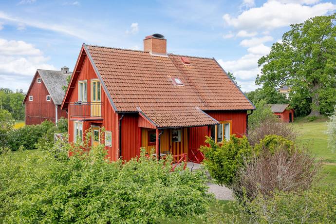 4 rum vinterbonat fritidshus på Lilla Hycklinge, Skolvägen 9 Hycklinge, Kinda kommun - bild 3