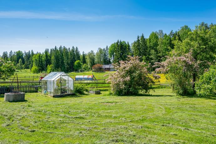 4 rum Gård utan jordbruk på Näsbybacka 175 Näsbybacka strax utanför Frövi Lindesbergs kommun - bild 51