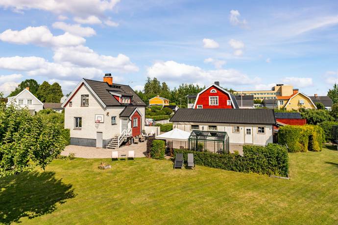4 rum villa på Ängsliden 7 Katrineholm Duveholm, Katrineholms kommun - bild 2