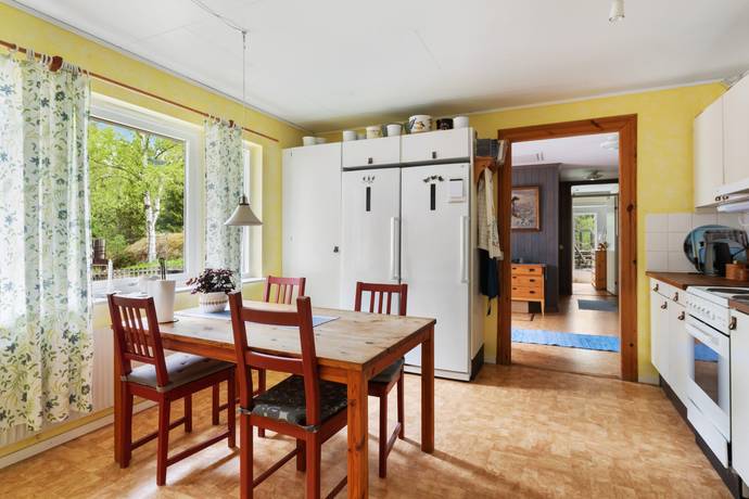 4 rum Vinterbonat fritidshus på Backbyvägen 203 Singö Norrtälje kommun - bild 10