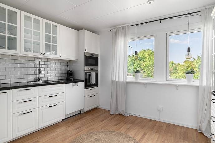 7 rum Villa på Ågränd 9 Hallstavik Norrtälje kommun - bild 8