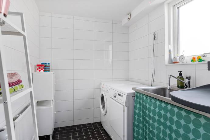 3 rum Radhus på Stjärnbildsgatan 68 Bergsjön Göteborgs kommun - bild 13