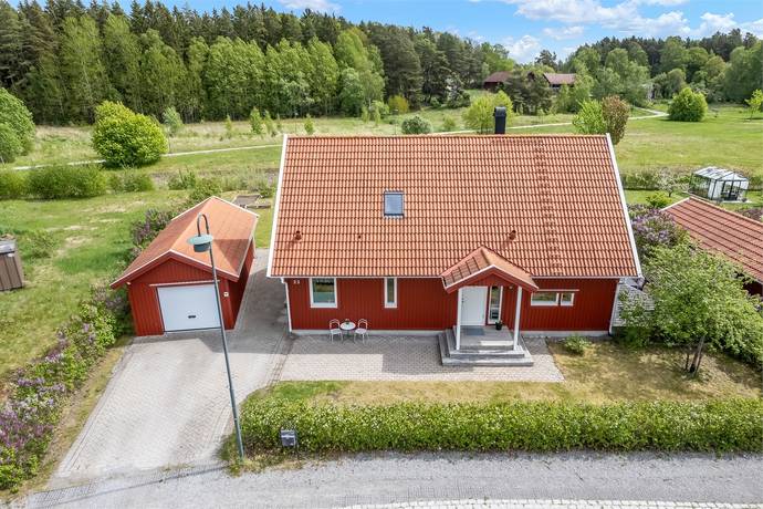 7 rum villa på Drivhusslingan 23 Bro - Rosenängarna, Upplands-Bro kommun - bild 3