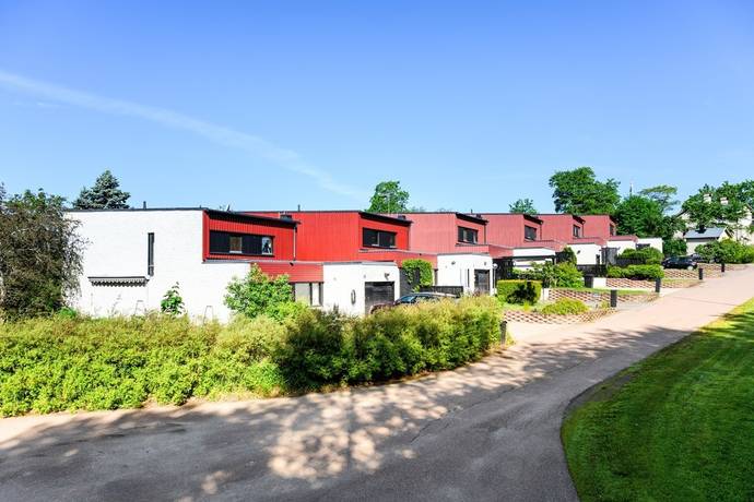 5 rum kedjehus på Åbrinken 12 Bro, Borlänge kommun - bild 2