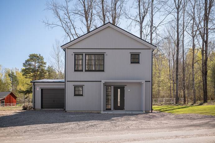 Leanders väg 2, Bärstad, Hammarö kommun