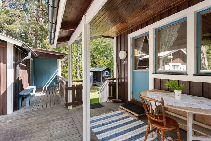 villa på Karlsängsvägen 51 Karlsängen, Norrtälje kommun - bild 3