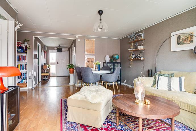 4 rum Radhus på Loftstigen 3 Kungsörs kommun - bild 28