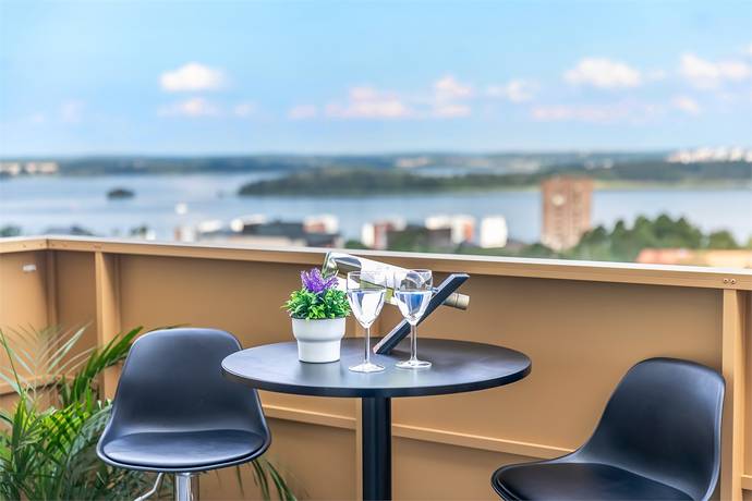2 rum lägenhet på KÄLLTORPSVÄGEN 11 - vån 15/15 Kallhäll, Järfälla kommun - bild 4