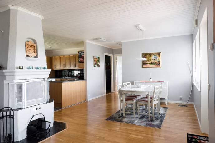 5 rum Villa på Slottsskogsleden 5 Häggeby Måttan Håbo kommun - bild 18