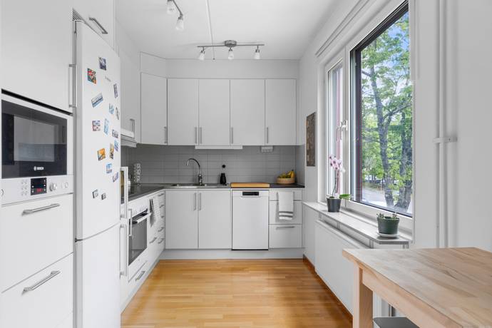 2 rum lägenhet på Råckstavägen 27 Vällingby - Råcksta, Stockholms kommun - bild 3