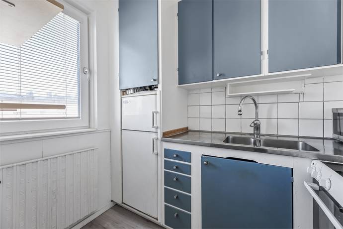 1 rum lägenhet på Midgårdsvägen 40 Handen, Haninge kommun - bild 3