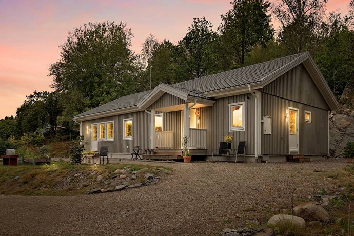 Skredsviks Bua 301, Bokenäs, Uddevalla kommun