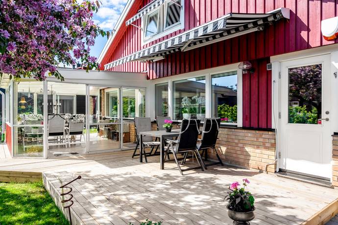 6 rum Villa på Getingstigen 13 Järna Södertälje kommun - bild 2