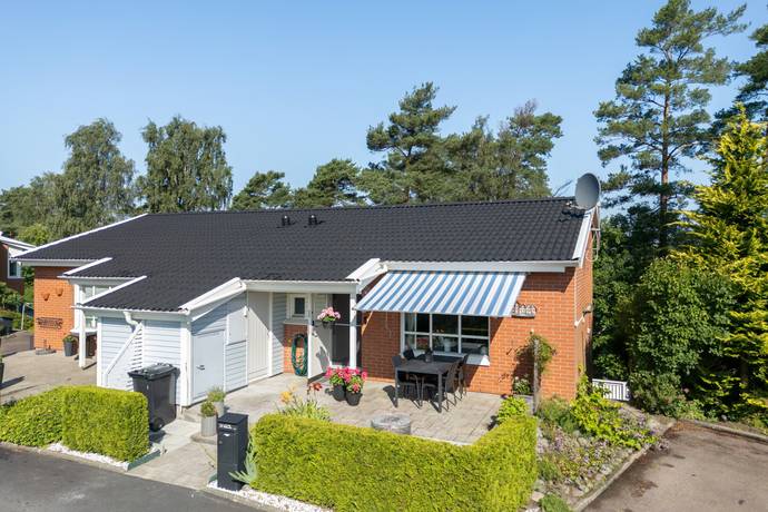 3 rum parhus på Hömånadsgatan 36 Kortedala, Göteborgs kommun - bild 1