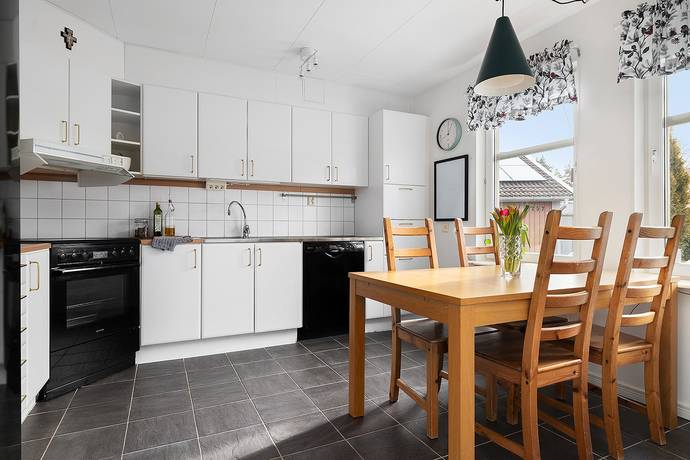 4 rum Parhus på Karlsborgsvägen 255 Märsta - Sundveda Sigtuna kommun - bild 6