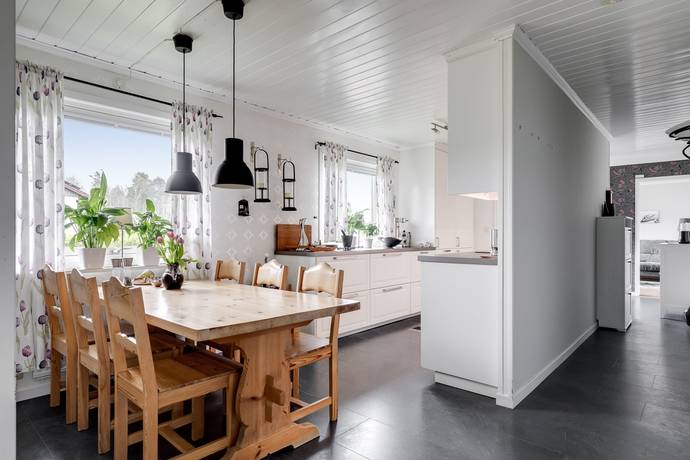 5 rum Villa på Älgvägen 7 Hårstorp Finspångs kommun - bild 9