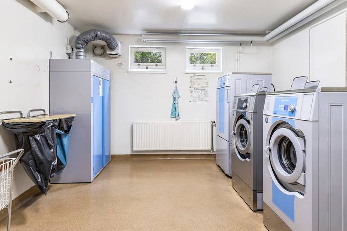 3 rum Lägenhet på Narvavägen 29 Krumeluren/Hammarby Västerås kommun - bild 25