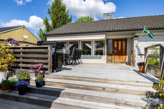 6 rum Villa på Kölvägen 9 Bålsta Mansängen Håbo kommun - bild 43