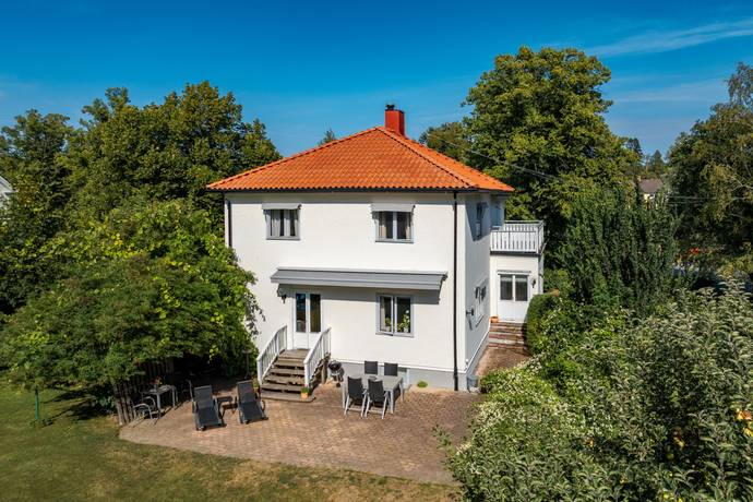Lokevägen 27, Djursholm, Danderyds kommun