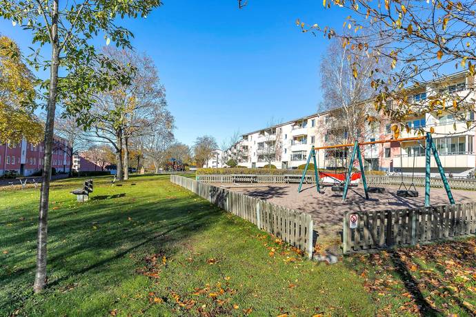 4 rum Lägenhet på Dimgatan 3 Gränby Uppsala kommun - bild 42
