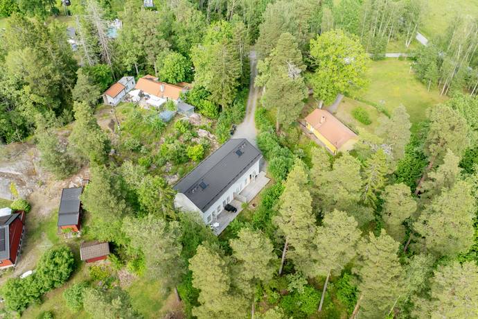 12 rum Villa på Nolsjövägen 13A Österåkers kommun - bild 6