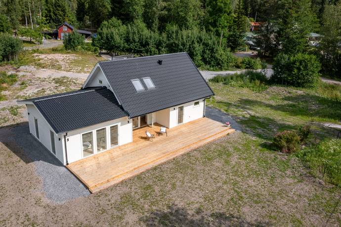 5 rum villa på Stavavägen 23 Stava, Österåkers kommun - bild 1