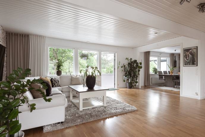 7 rum villa på Östgårdsliden 3 Mölnlycke Högadal, Härryda kommun - bild 3