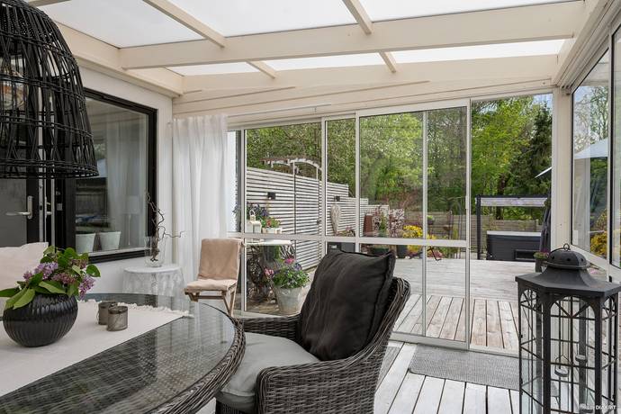 6 rum radhus på Växthusvägen 22 Munka-Ljungby, Ängelholms kommun - bild 5