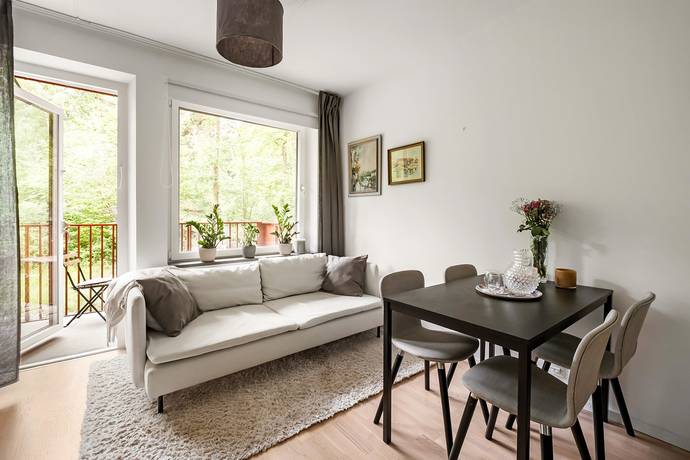 1 rum lägenhet på Tisdagsvägen 12 Hökarängen, Stockholms kommun - bild 1