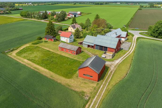 7 rum gård med jordbruk på Atlingbo Kyrklasse 315 Mellersta Gotland, Gotlands kommun - bild 1