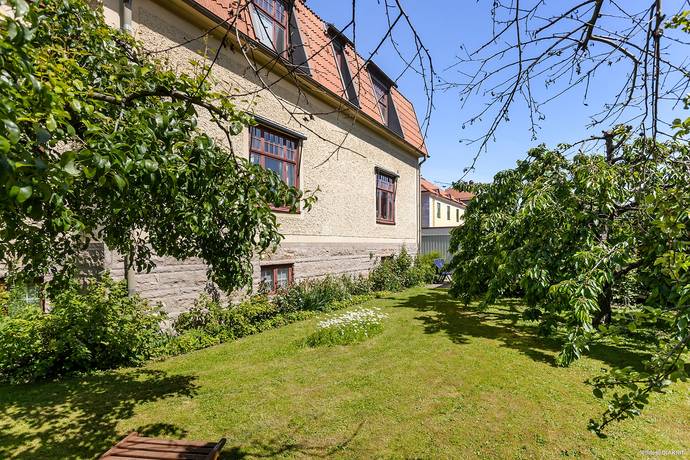 8 rum Villa på Svanåallén 1 Centralt / Väster Örebro kommun - bild 15