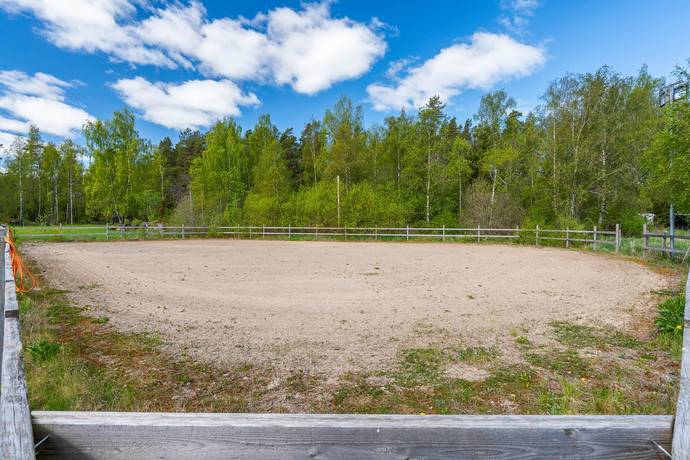 9 rum Gård utan jordbruk på Tillinge-Tibble 22 Enköping Enköpings kommun - bild 71