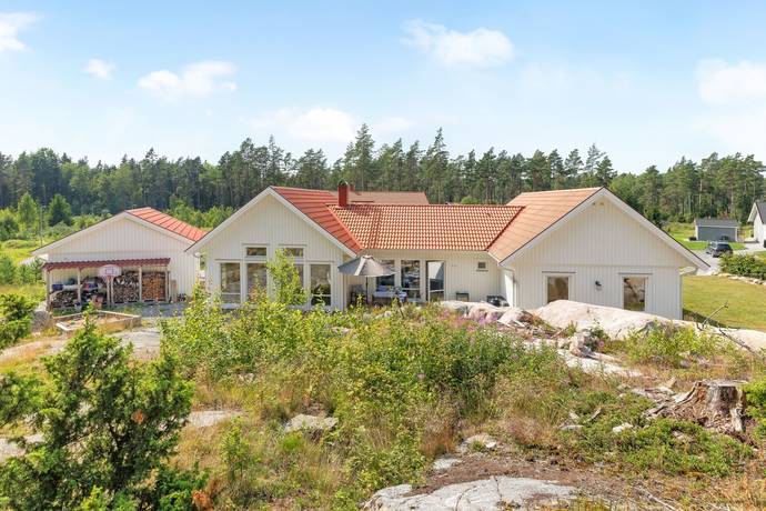 6 rum villa på Dalenvägen 16 Ruggsättra / 
Åsättra, Österåkers kommun - bild 2