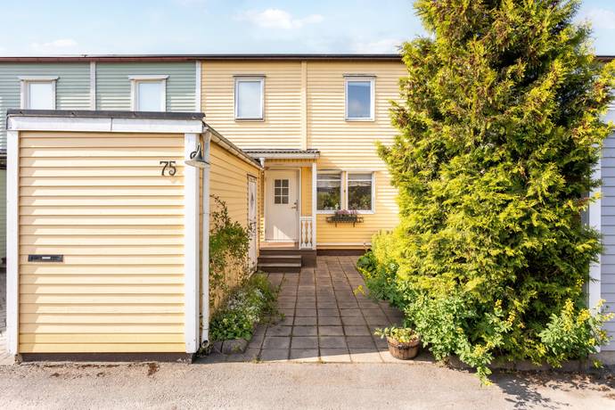 5 rum Radhus på Capellavägen 75 Skälby Järfälla kommun - bild 1