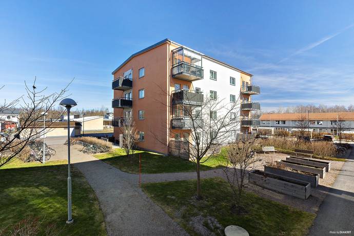 3 rum lägenhet på Bonstorpsvägen 10 Södra Lindhult, Örebro kommun - bild 5