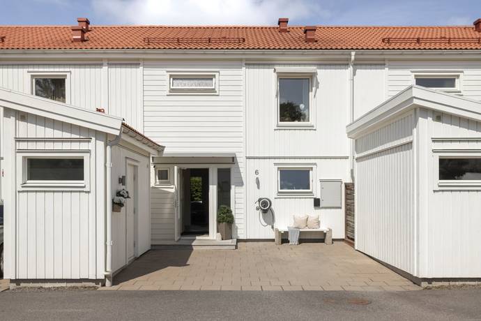4 rum radhus på Sagåsvägen 6 Kållered - Livered, Mölndals kommun - bild 1