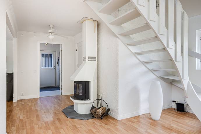 6 rum Villa på Lyngavägen 25 Gullbrandstorp Halmstads kommun - bild 14