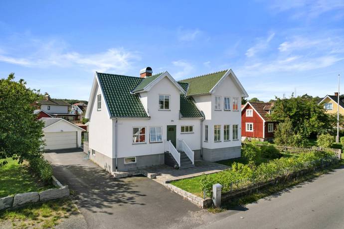 4 rum villa på Åbergs väg 7 Hörvik, Sölvesborgs kommun - bild 1