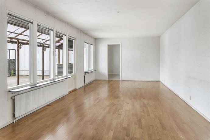 4 rum kedjehus på Gransångargatan 70 Råby, Västerås kommun - bild 4