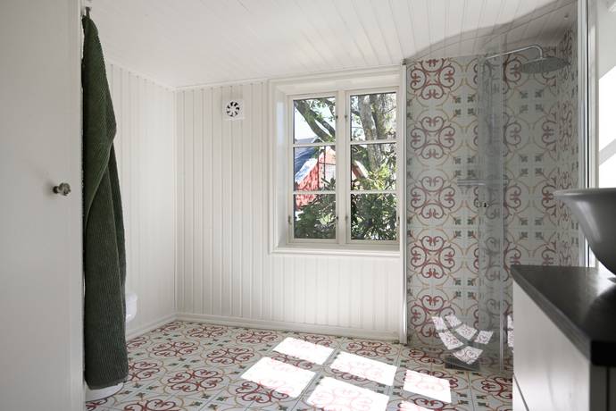 5 rum Gård utan jordbruk på Borrekärr Lökholmen 1 Lur Tanums kommun - bild 49