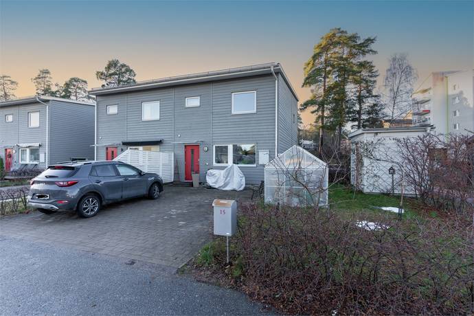 Hans Harders väg 15, Brunnby Park, Upplands Väsby kommun