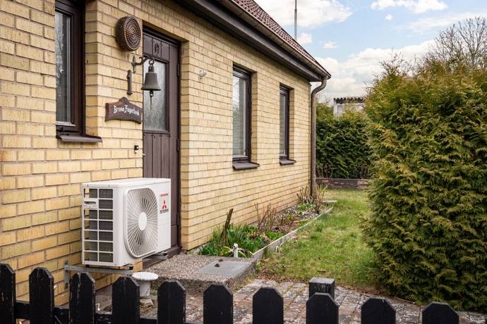 5 rum villa på Trolles väg 1 Lunnarp, Tomelilla kommun - bild 1