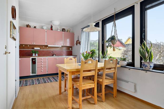 4 rum Radhus på Rattgatan 114 Västra Mariedal Vänersborgs kommun - bild 12