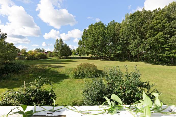 6 rum radhus på Mönstringsvägen 152 Smedby, Österåkers kommun - bild 2
