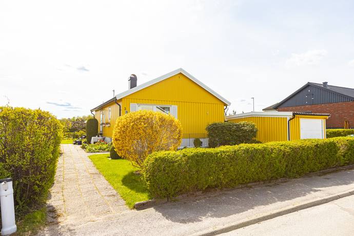 5 rum villa på Elisebergsgatan 3 Eliseberg, Åmåls kommun - bild 2