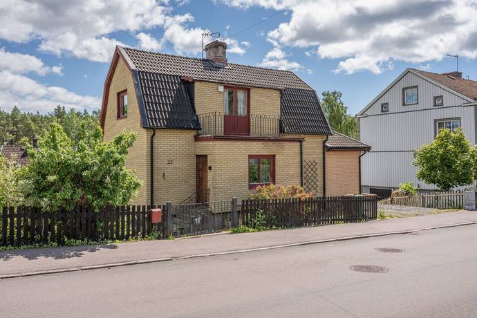 Olov trätäljagatan 23, Villan, Säffle kommun