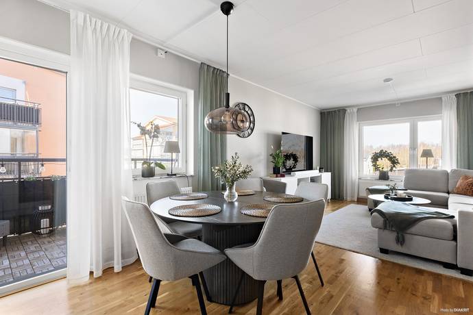3 rum lägenhet på Bonstorpsvägen 10 Södra Lindhult, Örebro kommun - bild 1