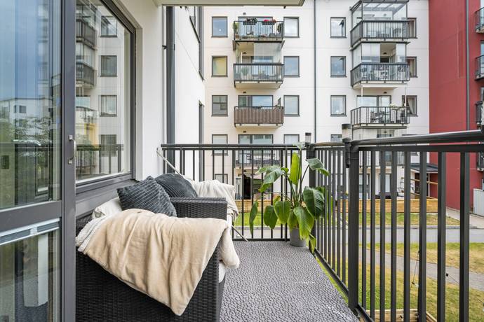 2 rum lägenhet på Emilia fogelklous gata 3 Hägersten / Fruängen, Stockholms kommun - bild 2